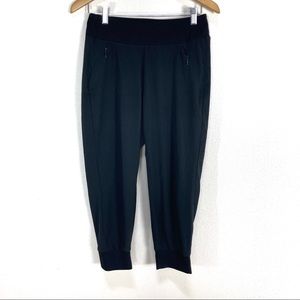 Athleta Soho Black‎ Cropped Jogger High Rise Pants Women’s Sz 6